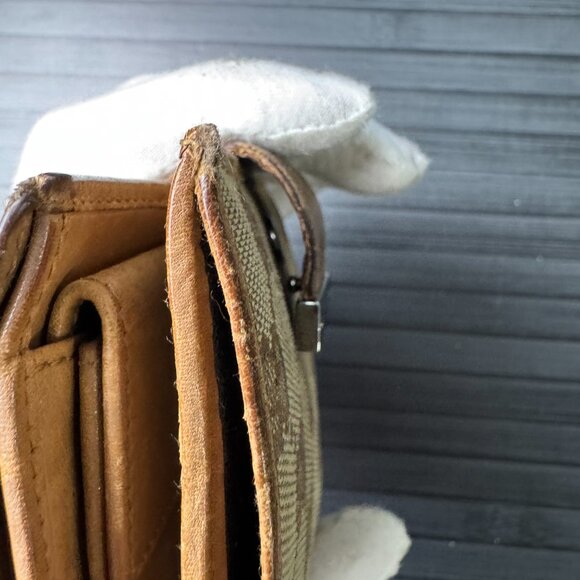GUCCI GG Logo Canvas Leather Bifold Wallet Brown Used|Authentic - Picture 6 of 6